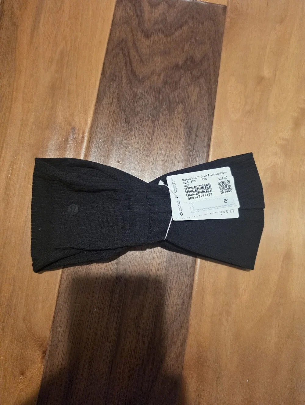 Lululemon Nulu Twist Front Headband Black NWT